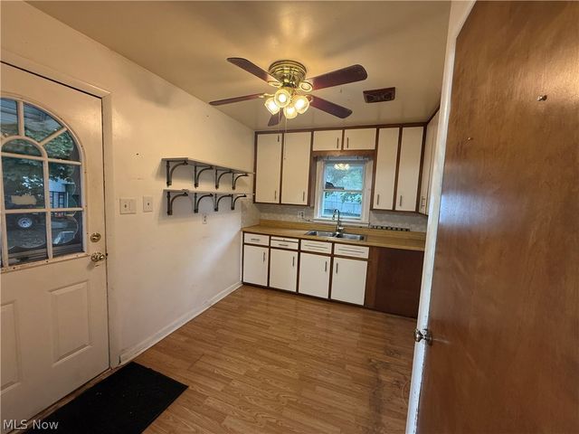 3728 Herbert Street, Mogadore, OH 44260