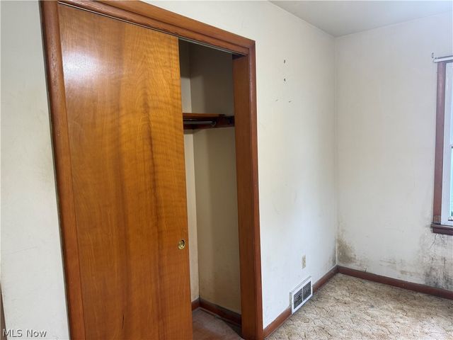3728 Herbert Street, Mogadore, OH 44260