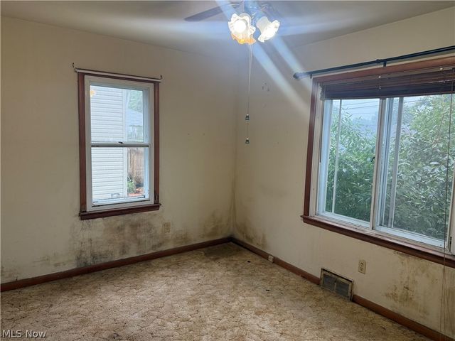 3728 Herbert Street, Mogadore, OH 44260