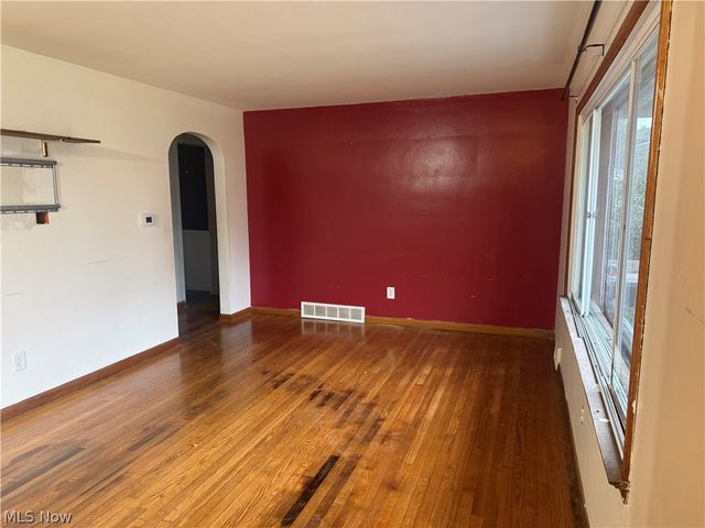 3728 Herbert Street, Mogadore, OH 44260