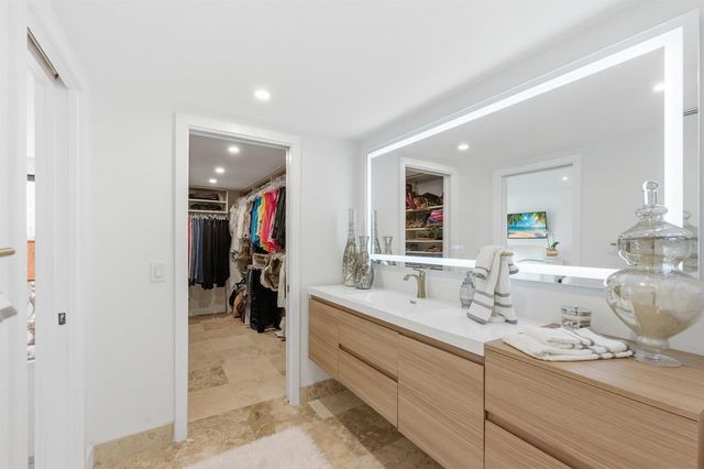 3972 N Ocean Drive 5, Singer Island, FL 33404