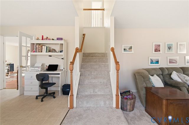 5343 Nairn Ln, Chester, VA 23831