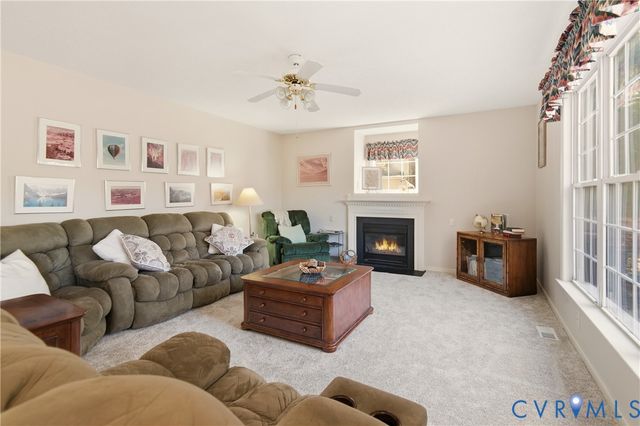 5343 Nairn Ln, Chester, VA 23831