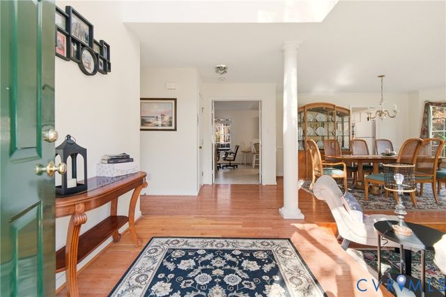 5343 Nairn Ln, Chester, VA 23831