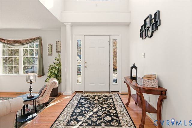 5343 Nairn Ln, Chester, VA 23831