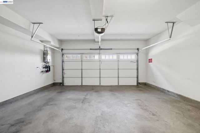 472 Diller St, Alameda, CA 94501
