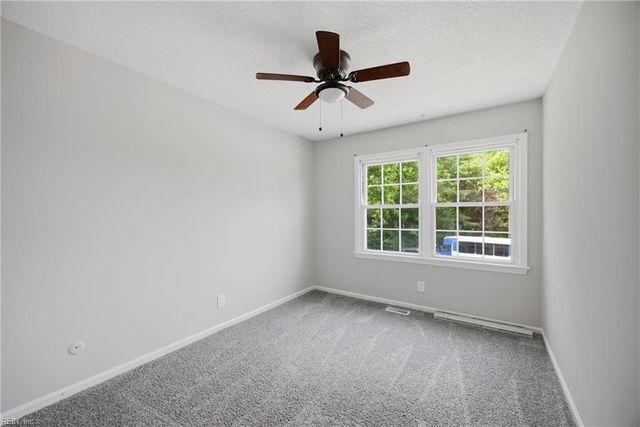 6229 Lippizan CIR, Virginia Beach, VA 23464