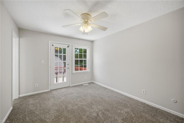 6229 Lippizan CIR, Virginia Beach, VA 23464