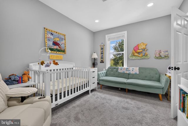 235 GREEN ST, Lancaster, PA 17602