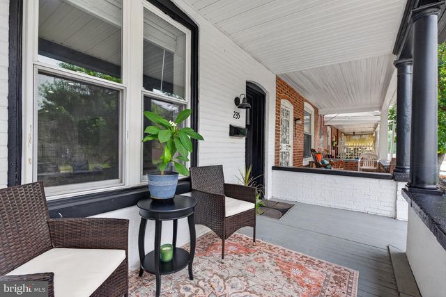 235 GREEN ST, Lancaster, PA 17602