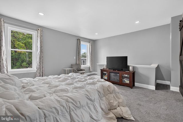 235 GREEN ST, Lancaster, PA 17602