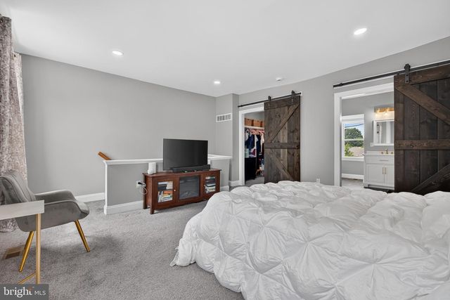 235 GREEN ST, Lancaster, PA 17602