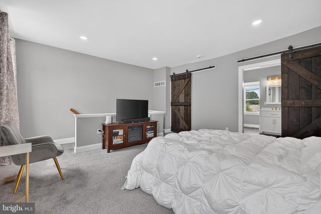 235 GREEN ST, Lancaster, PA 17602