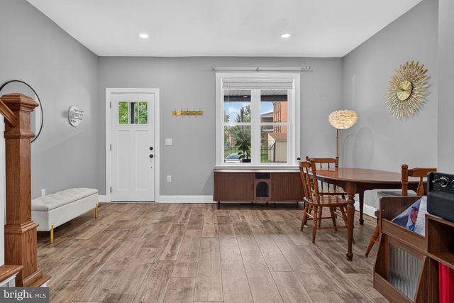 235 GREEN ST, Lancaster, PA 17602