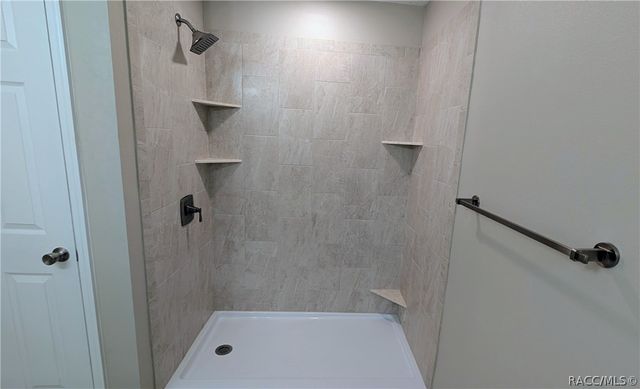 7708 N Paris Drive, Dunnellon, FL 34434