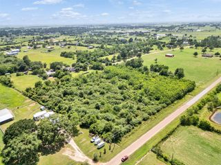 Lot 13 Pine Ridge, Waller, TX 77484