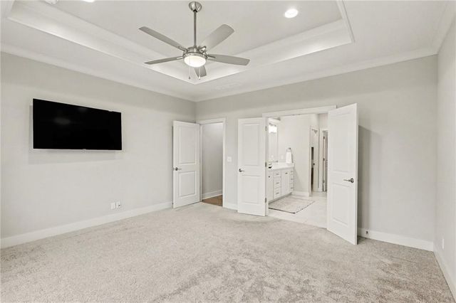 8193 Valley Road, Lenexa, KS 66220
