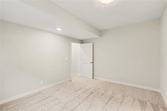 8193 Valley Road, Lenexa, KS 66220