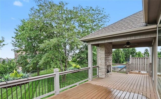8193 Valley Road, Lenexa, KS 66220