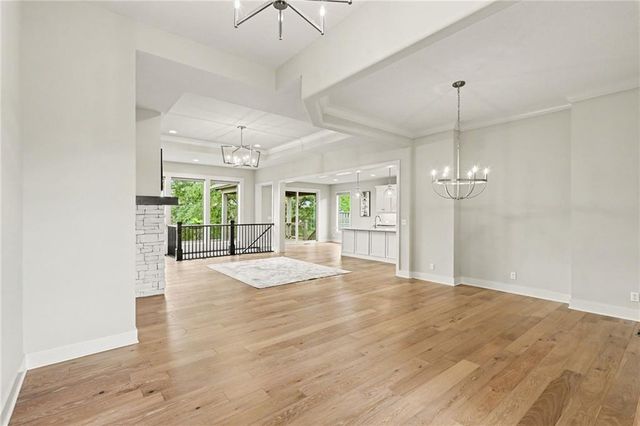 8193 Valley Road, Lenexa, KS 66220