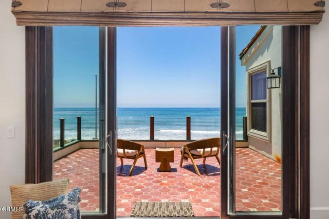 5390 Rincon Beach Park Drive, Ventura, CA 93001