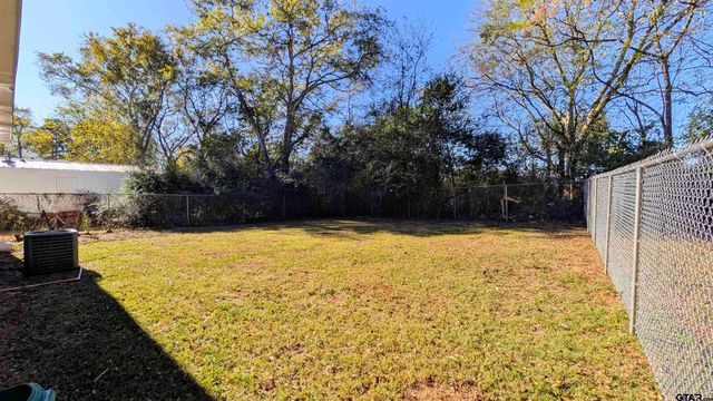 306 Inwood, Bullard, TX 75757