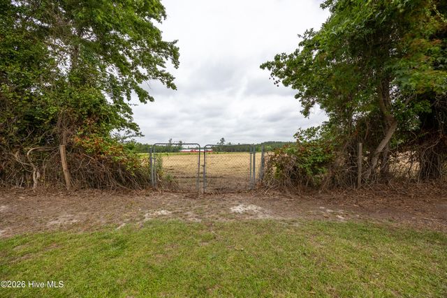 6321 Nc 42 Highway E, Elm City, NC 27822
