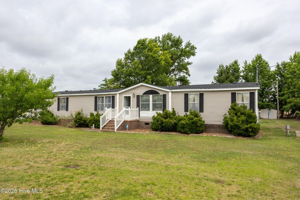 6321 Nc 42 Highway E, Elm City, NC 27822