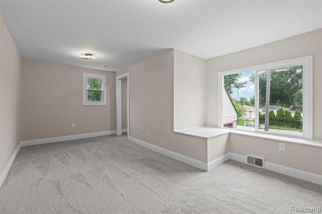 23601 Glenbrook Street, Saint Clair Shores, MI 48082