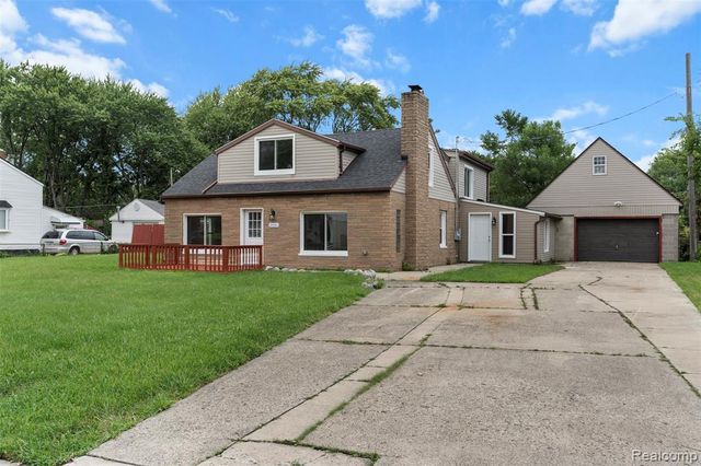 23601 Glenbrook Street, Saint Clair Shores, MI 48082