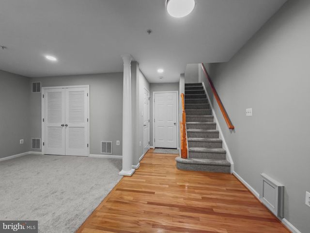 24 CASE MEWS, Gaithersburg, MD 20878