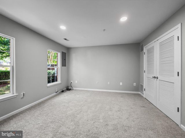 24 CASE MEWS, Gaithersburg, MD 20878