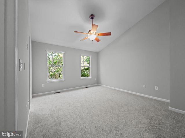 24 CASE MEWS, Gaithersburg, MD 20878