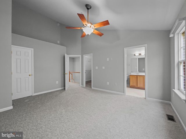 24 CASE MEWS, Gaithersburg, MD 20878