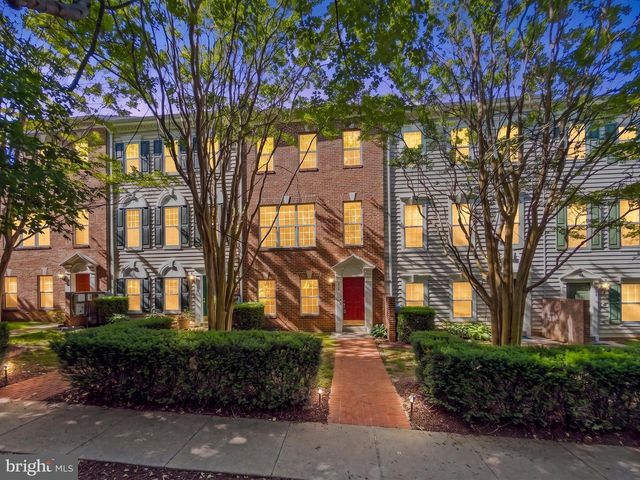 24 CASE MEWS, Gaithersburg, MD 20878