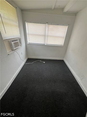 1748 Woodward AVE, North Fort Myers, FL 33903