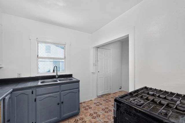 1442 W 69Th, Los Angeles, CA 90047