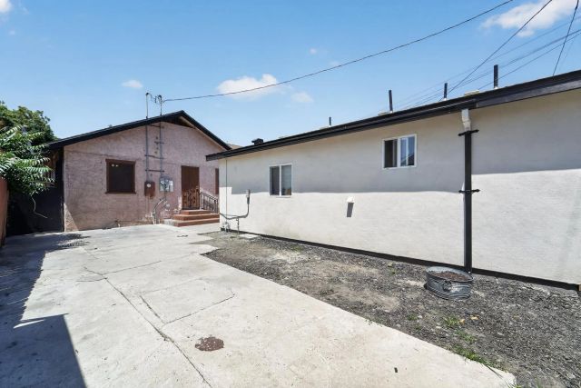 1442 W 69Th, Los Angeles, CA 90047