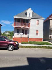 2455 Andrus Street, Hamtramck, MI 48212