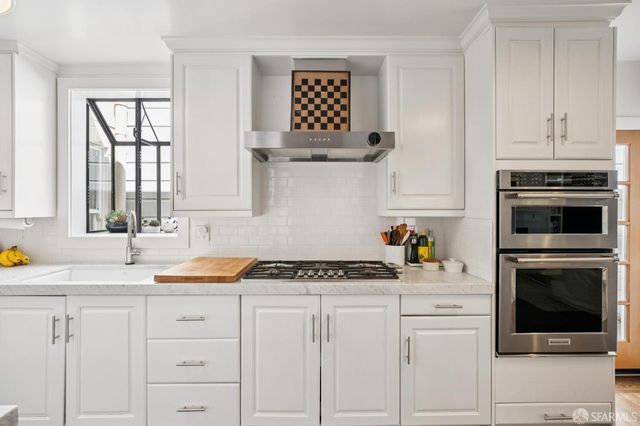 893 Elizabeth Street, San Francisco, CA 94114