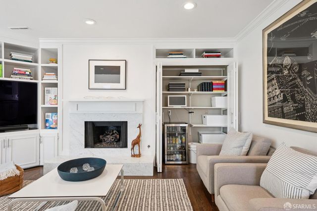 893 Elizabeth Street, San Francisco, CA 94114