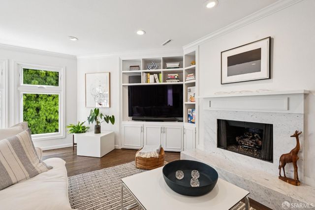 893 Elizabeth Street, San Francisco, CA 94114