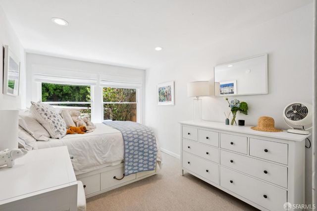 893 Elizabeth Street, San Francisco, CA 94114