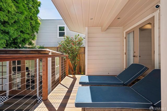 893 Elizabeth Street, San Francisco, CA 94114