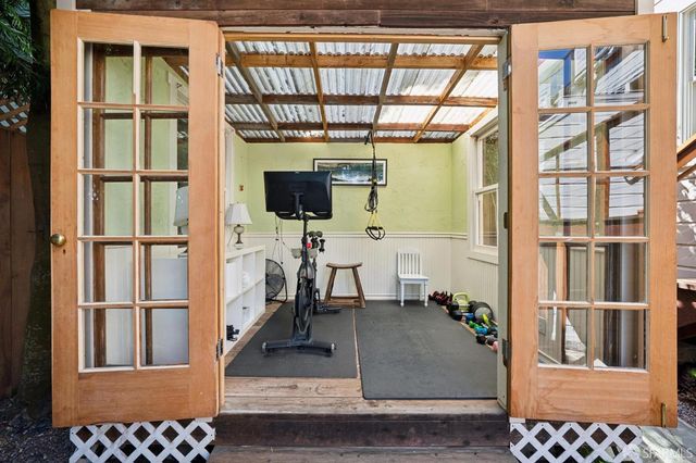 893 Elizabeth Street, San Francisco, CA 94114