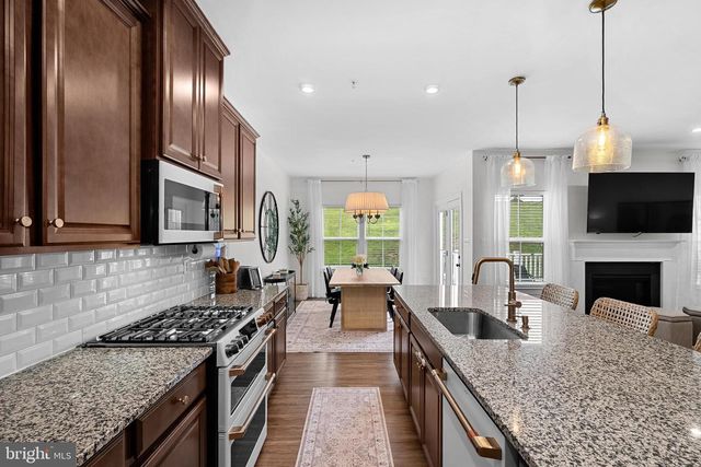 601 CANAL TOWN ST, Brunswick, MD 21716