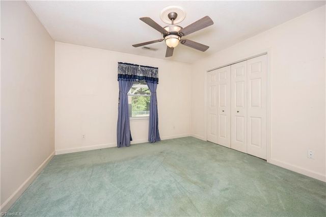 4613 Sun Valley Lane, Kernersville, NC 27284