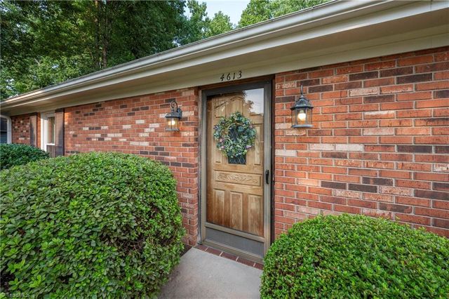 4613 Sun Valley Lane, Kernersville, NC 27284