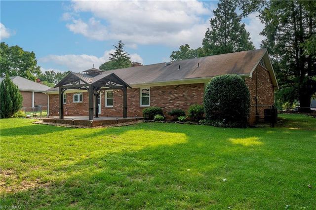 4613 Sun Valley Lane, Kernersville, NC 27284