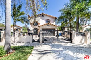 458 N Flores Street, Los Angeles, CA 90048
